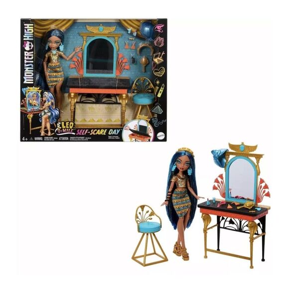 Monster High Cleo De Nile Self Scare Day Doll And Vanity Set With acessories NEW - Picture 2 of 6